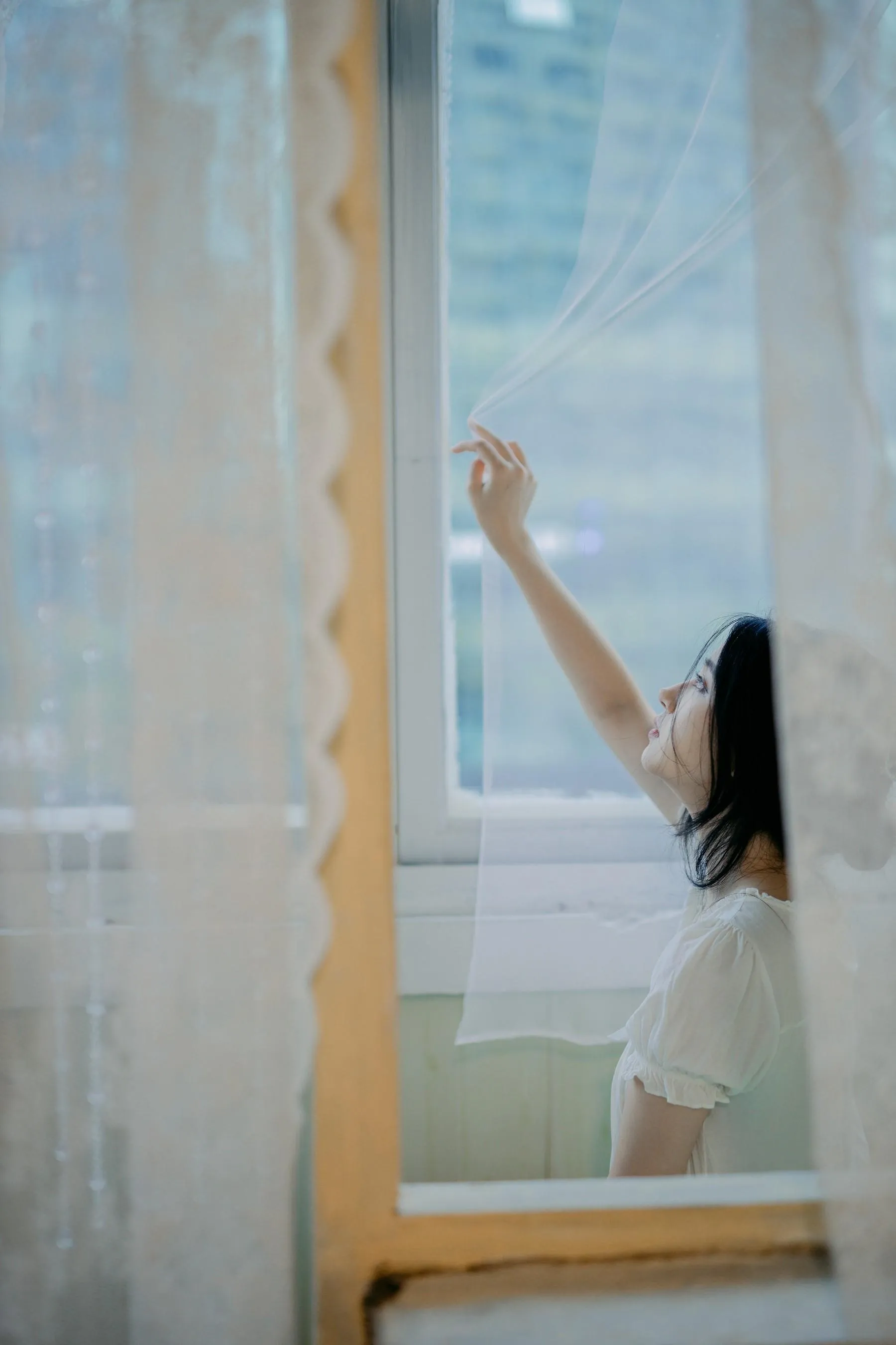 [YITUYU艺图语]2022.08.10 蓝卷珠帘 幽灵胡子 [27P]插图7